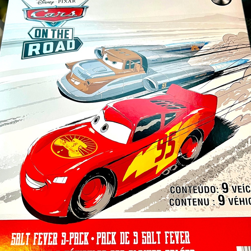 Disney Pixar cars on the road salt flever 9 pack